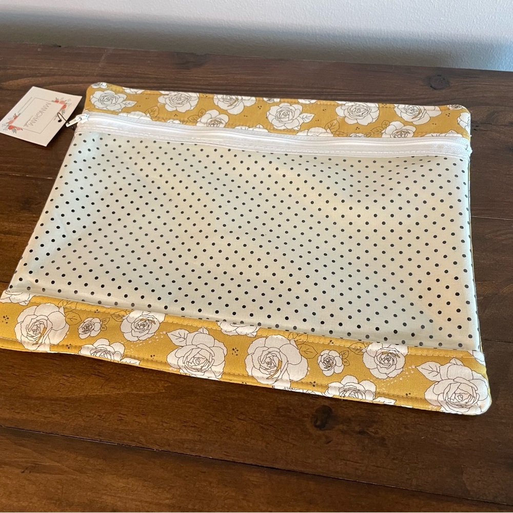 Tech Pouch ✏️ - Picture 5 of 10